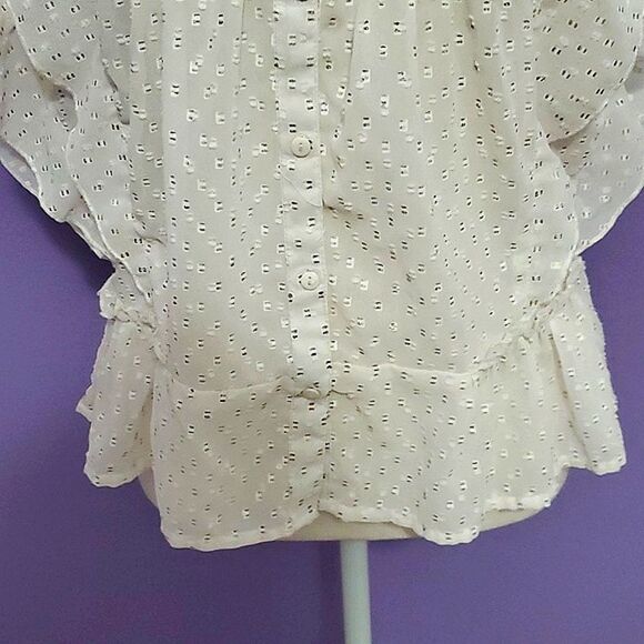 Max Ivory Swiss Dots Pintuck Flutter Sleeves Boho Romantic Button Down Top - Picture 3 of 8
